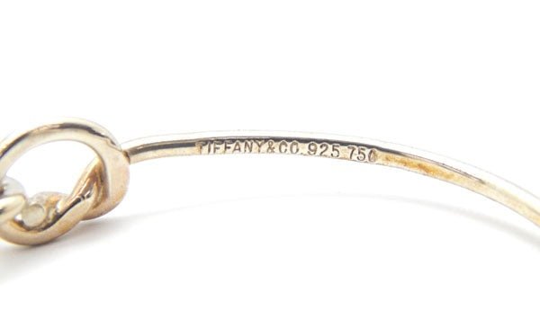 (ティファニー)TIFFANY&Co. コンビ フック&アイ バングル ラブノット シルバー925/K18イエローゴールド レディース - 安心保証・業界最安値の販売 福助